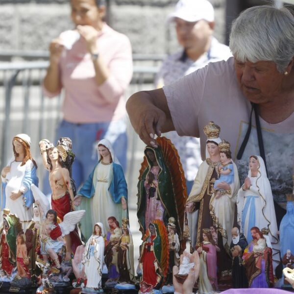 El 76% de los chilenos cree en un dios o espíritu superior